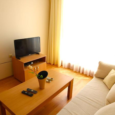 Fort Noks - Menada Apartments Sveti Vlas Exterior foto